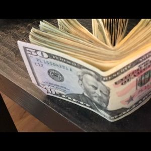 Meet your Posher, Kenneth